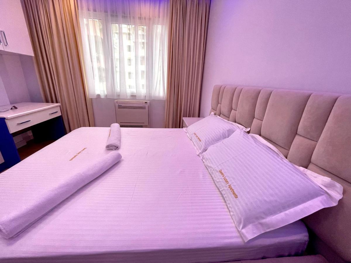 Queen'S Luxury Apartments Lake Tirana Esterno foto